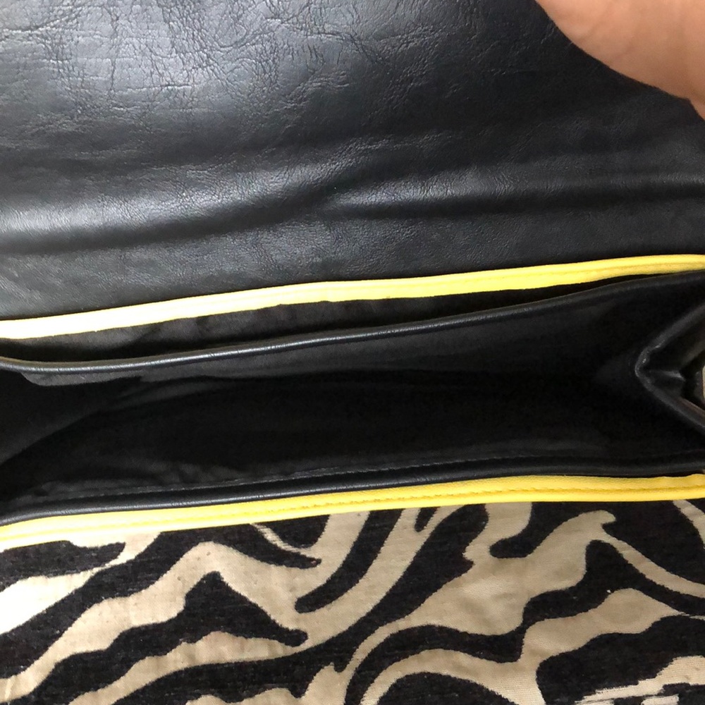 Express Clutch - Picture 4 of 6